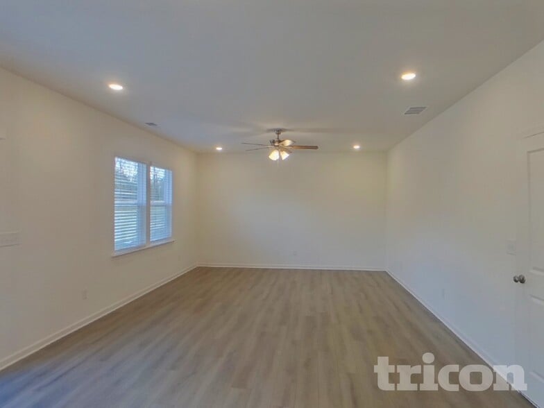 Building Photo - 312 Trulove Ln