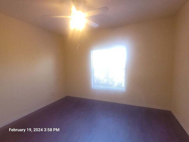 Building Photo - Spectacular 1BR/1BA Condo in the heart of ...