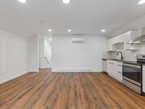 Building Photo - Beautiful New 1 Br 1 Ba in Gran Cielo