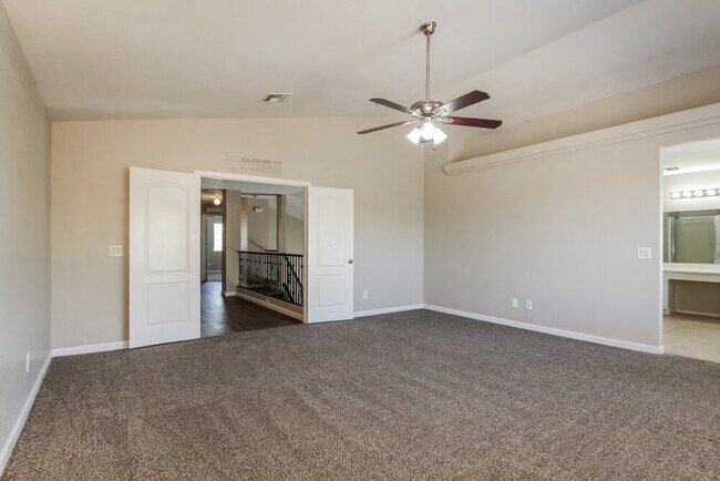 Building Photo - 21868 W Mohave St