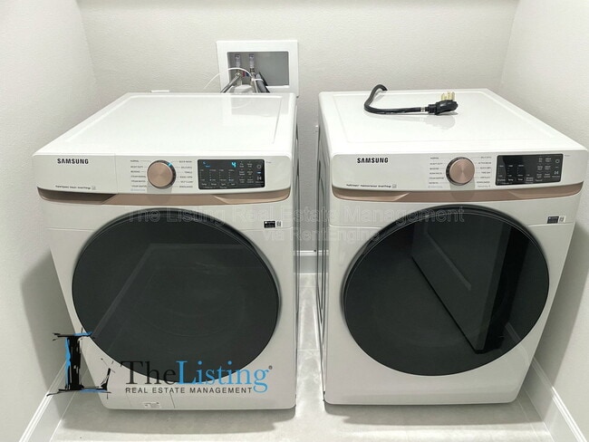 Building Photo - 3449 McLain Preserve Pt