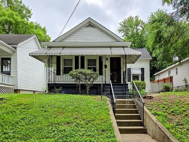 Primary Photo - 2602 Perry St