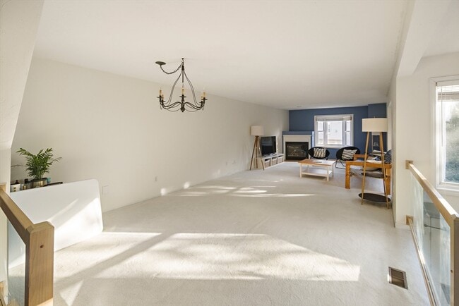 Building Photo - 73 Half Crown Cir