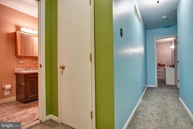 Building Photo - 51 Zummo Way