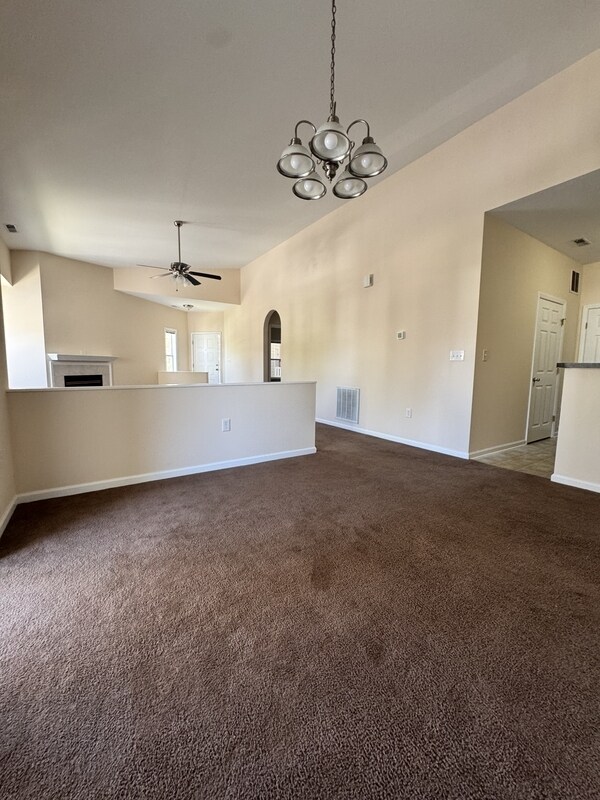 Building Photo - 1109 Turtle Creek Rd