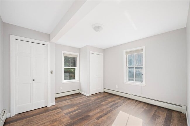 Building Photo - 45 Olney St