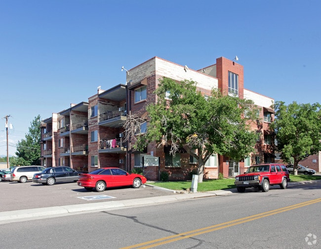 Primary Photo - Park Vista Apartments