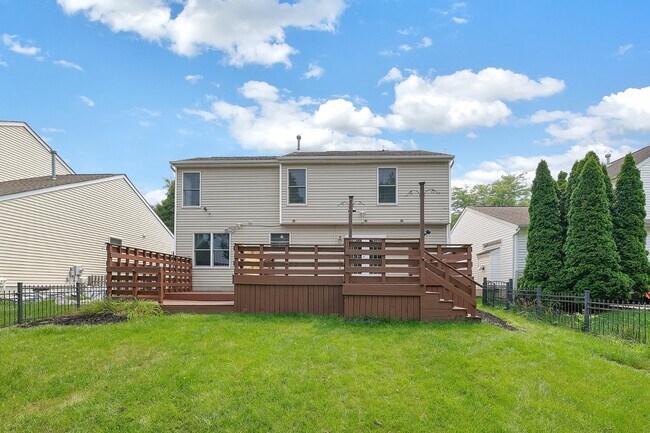 Building Photo - 299 Iris Trail Dr