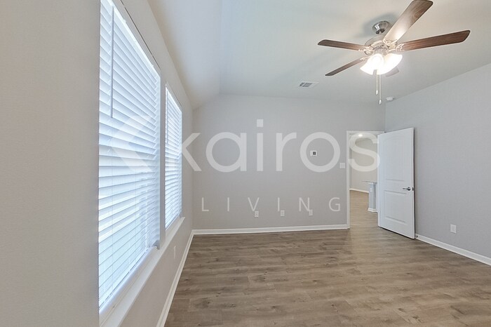 Building Photo - 115 ORTHELLO COURT