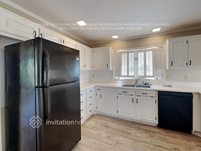 Building Photo - 2873 Ravenwolfe Way SW