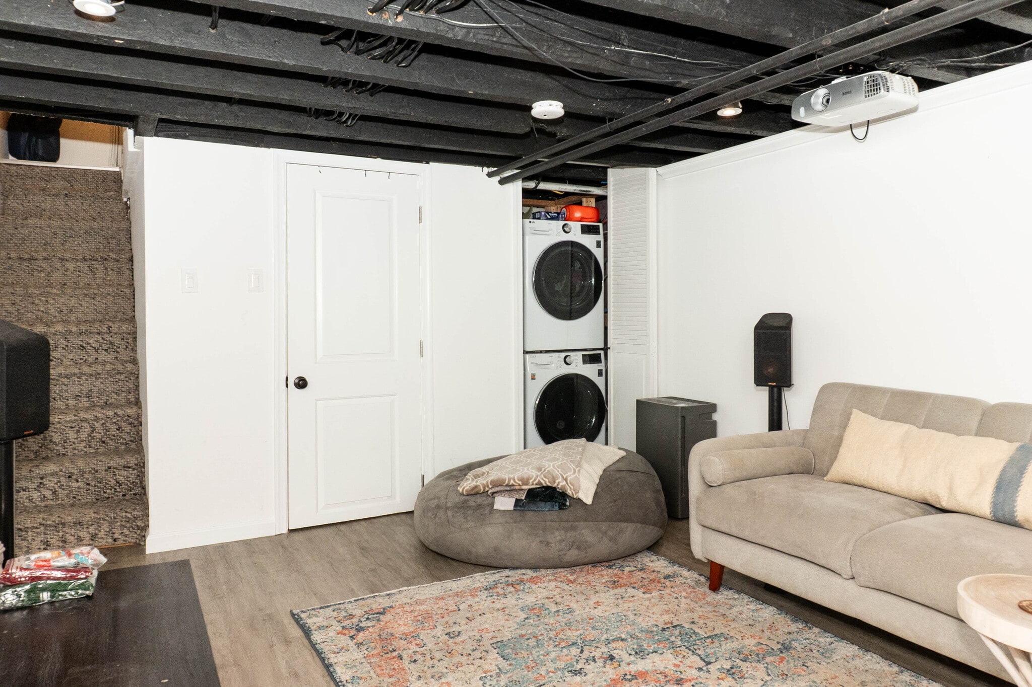 Building Photo - 1230 Mercy St