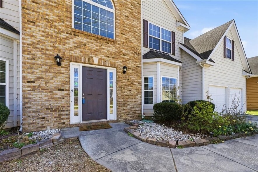 Building Photo - 1582 Ewing Farm Dr