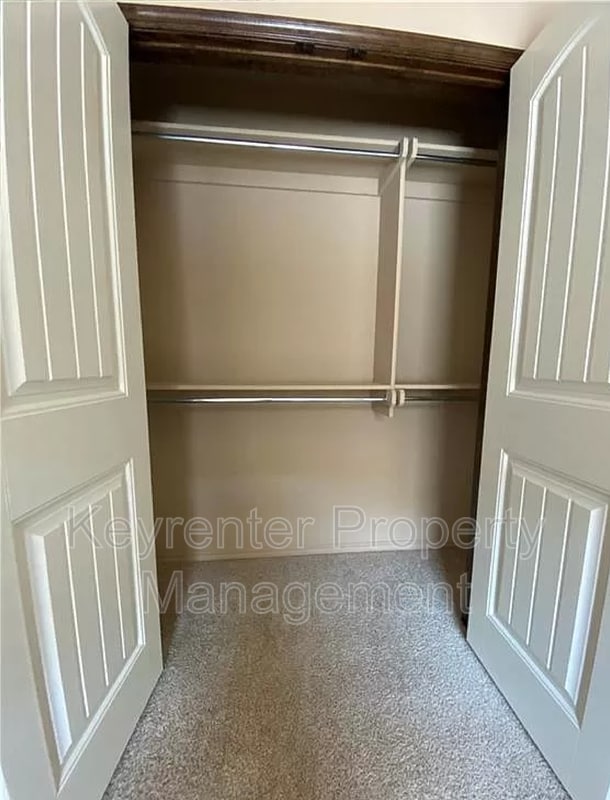 Building Photo - 1540 SW 95th St