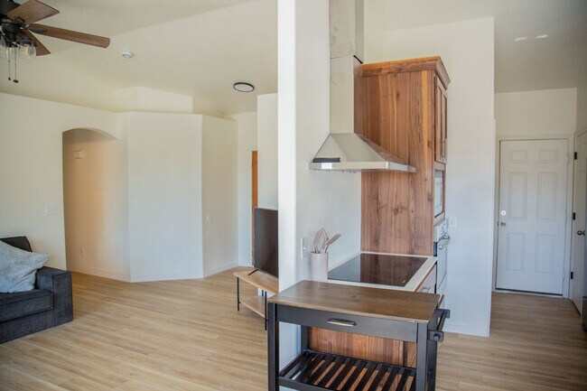 Building Photo - 337 N 3510 W