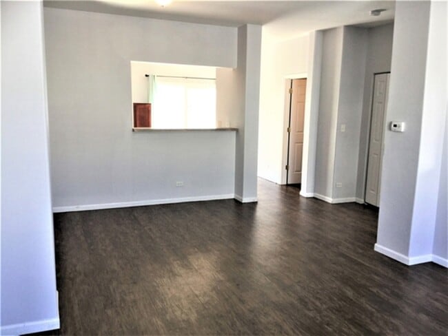 Building Photo - 625 Cary Woods Cir