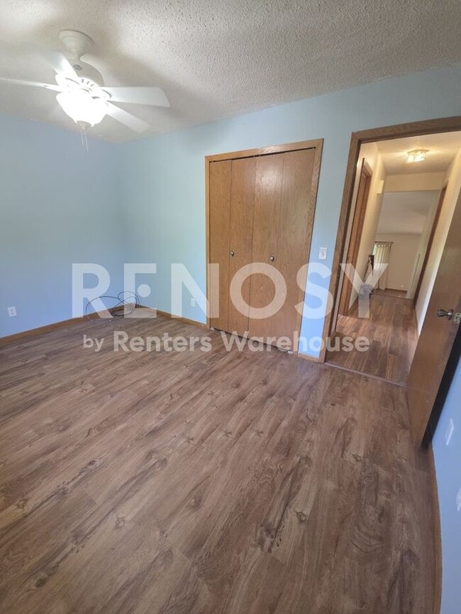 Building Photo - 15536 Garfield Cir