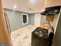 Building Photo - 34 Southard St