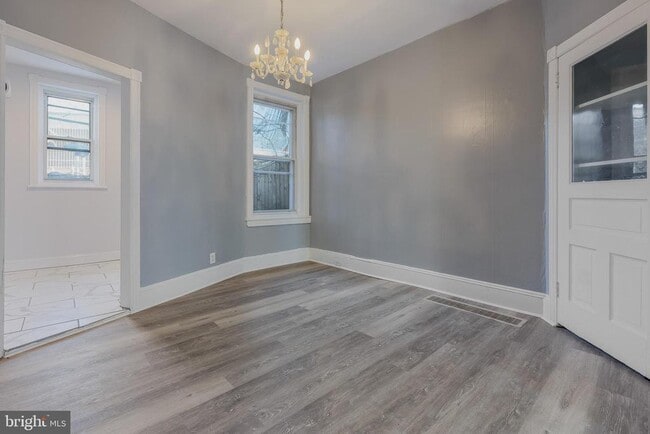 Building Photo - 2661 N Douglas St