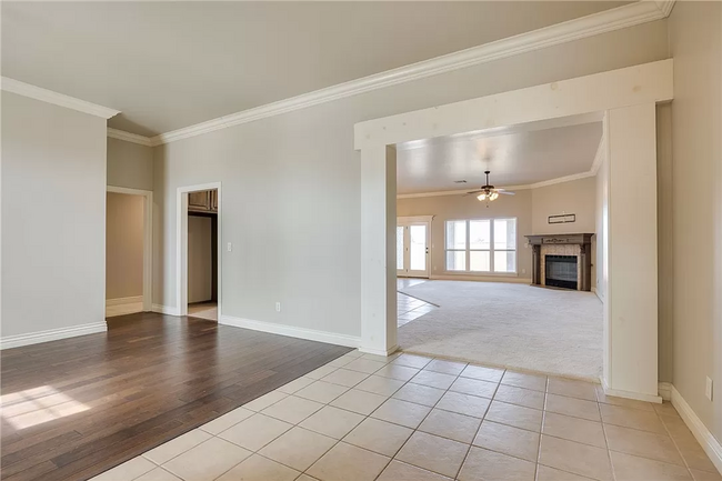 Building Photo - Gorgeous 4 bed 3 bath in Edmond