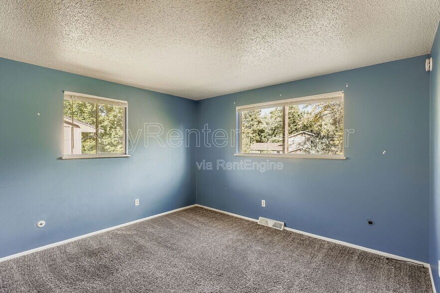 Building Photo - 6529 Van Gordon Ct
