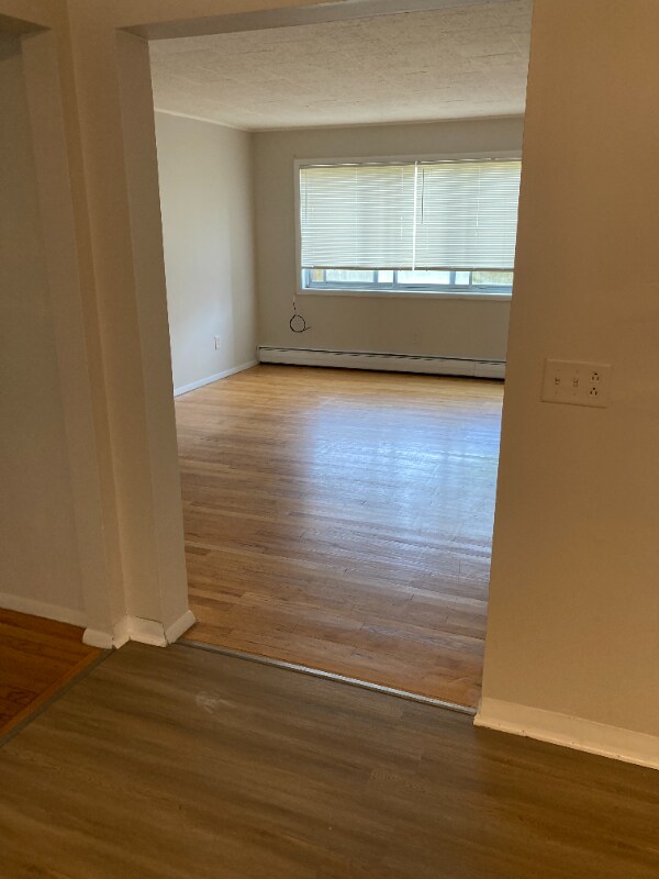 Building Photo - 61 Vandenburgh Ave