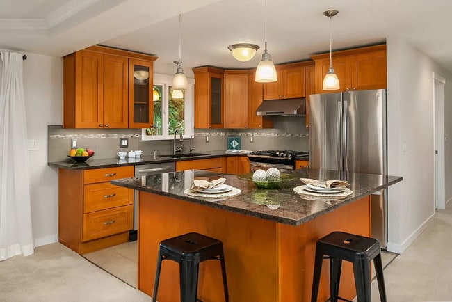 Building Photo - 12030 NE 144th St