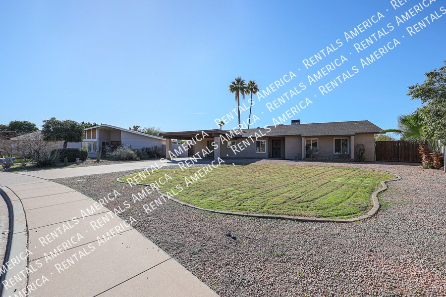 Building Photo - 913 W Jerome Cir