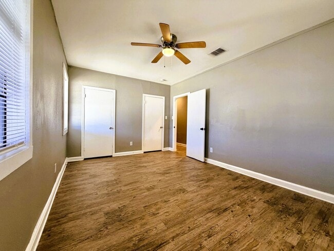 Building Photo - Beautiful 3-Bed Home in Schertz!