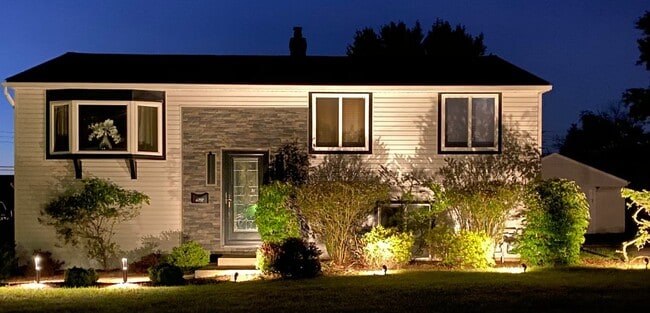 Building Photo - 6717 Tupelo Dr