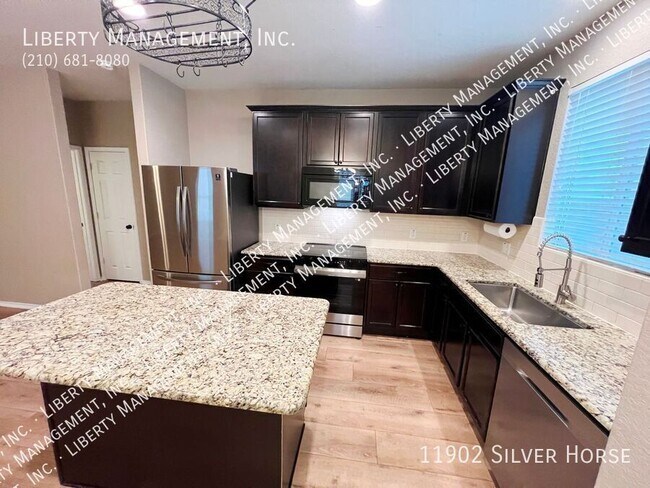 Building Photo - 11902 Silver Horse
