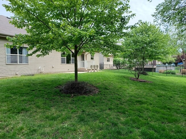 Building Photo - 24463 Tufton St