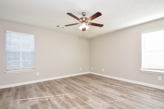 Building Photo - 3509 Mosswood Ln