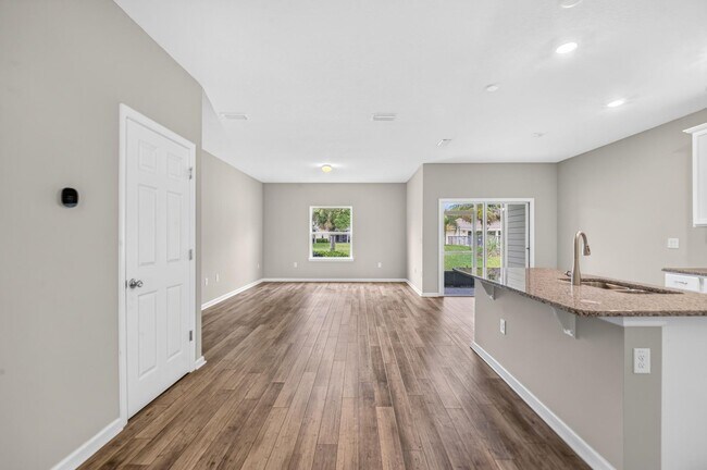 Building Photo - 12 Bella Vita Way