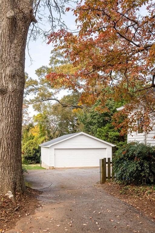 Building Photo - 5450 E Mountain St