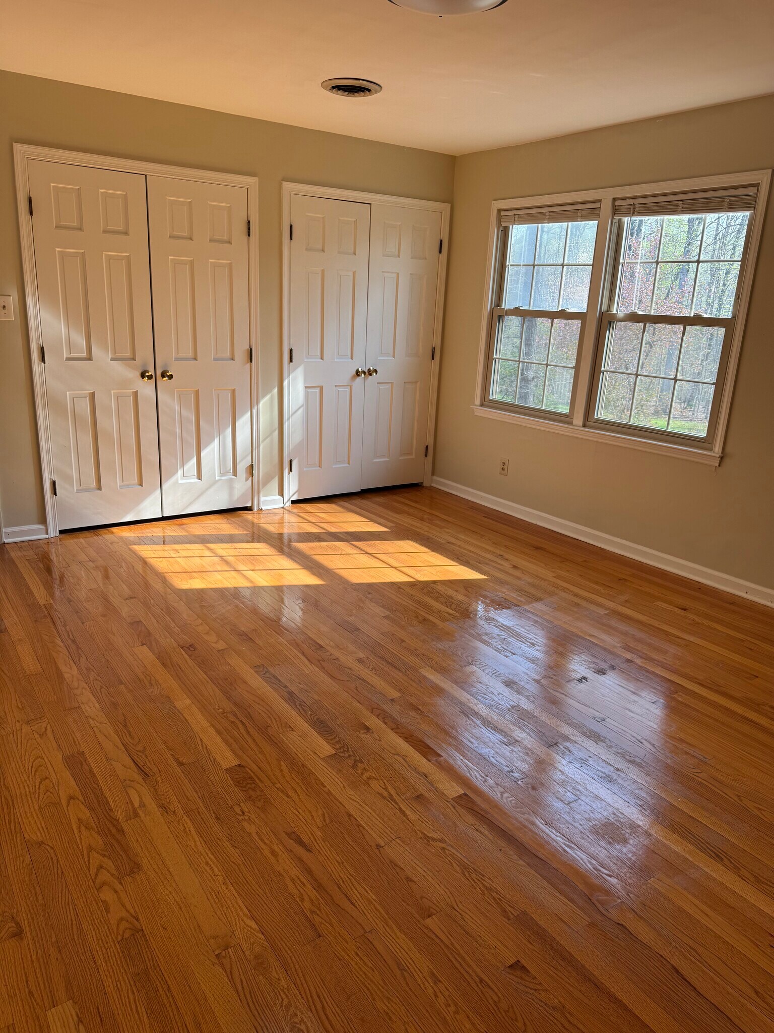 primary on second - 5109 Forest Oaks Dr