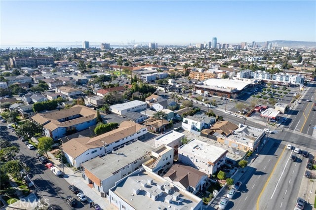 Building Photo - 2430 E 7th St