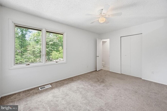 Building Photo - 2242 Cartwright Pl
