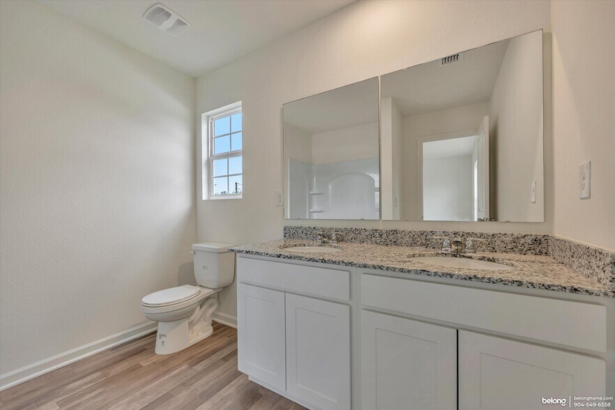 Building Photo - 45081 Red Brick Dr