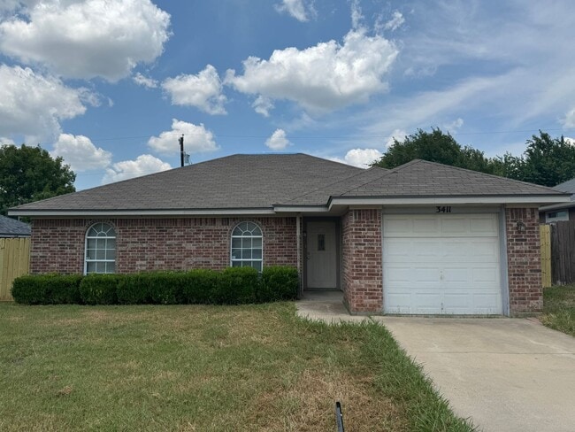 Primary Photo - 3411 Warfield Dr