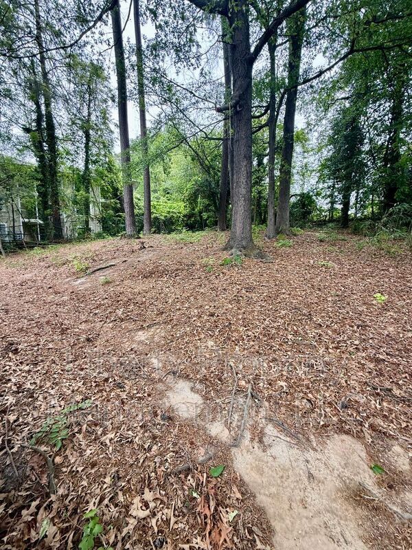 Building Photo - 2958 Walden Rd