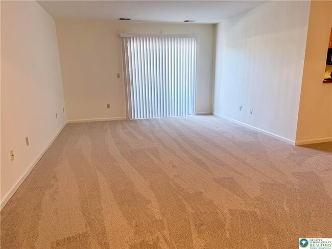 Building Photo - 867 Cold Spring Rd