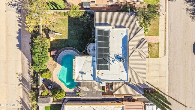 Building Photo - 6561 Isla Del Rey Dr