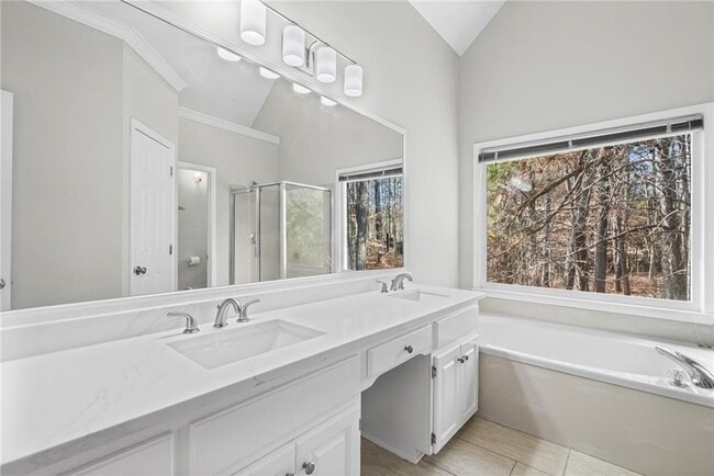 Building Photo - 1969 Seymour Dr NW