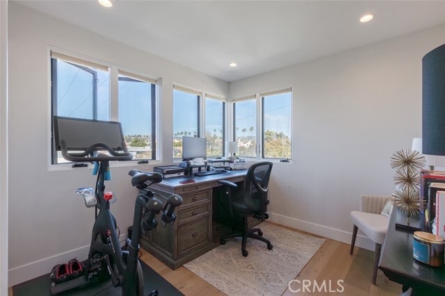 Building Photo - 314 Dahlia Pl