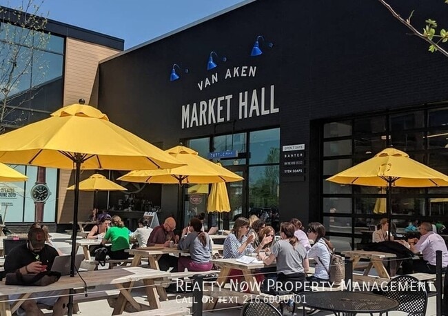 Building Photo - 18220 Winslow Rd