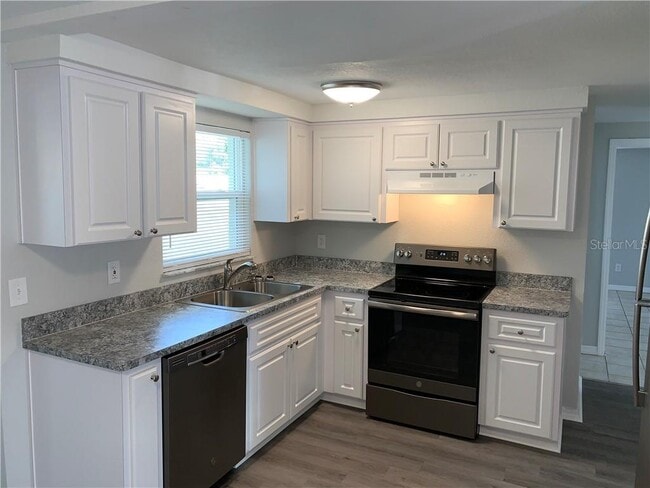 Building Photo - 4627 Abdella Ln