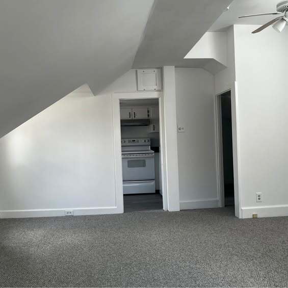 Living room - 10 Elm St