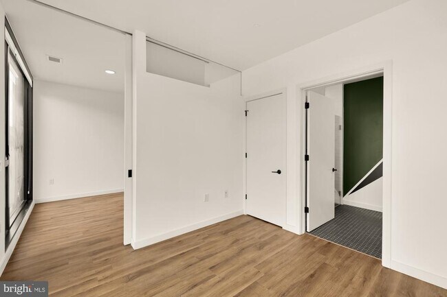 Building Photo - 57 N St NW