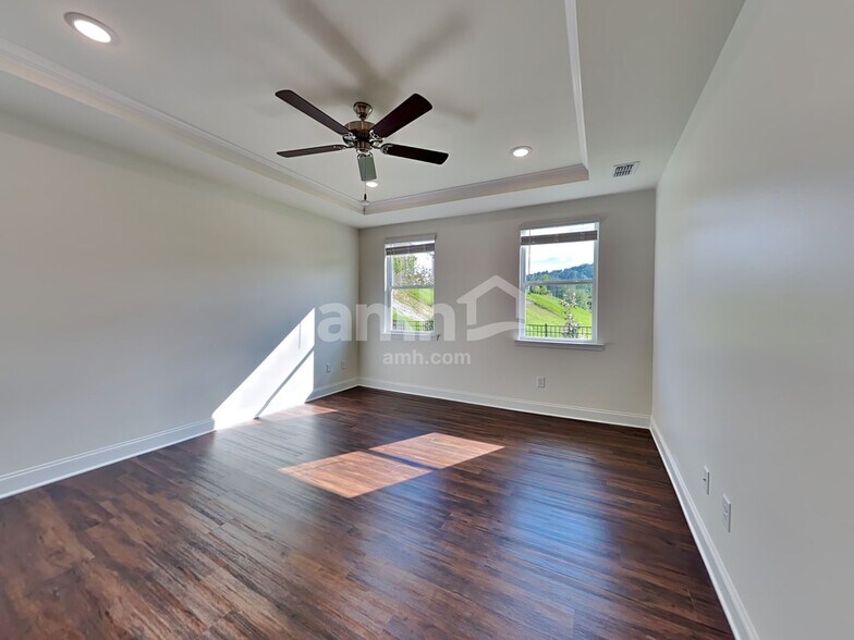 Building Photo - 1595 Soapstone Rd