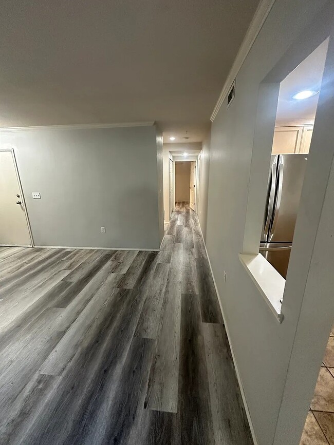 Building Photo - 25235 SE Klahanie Blvd